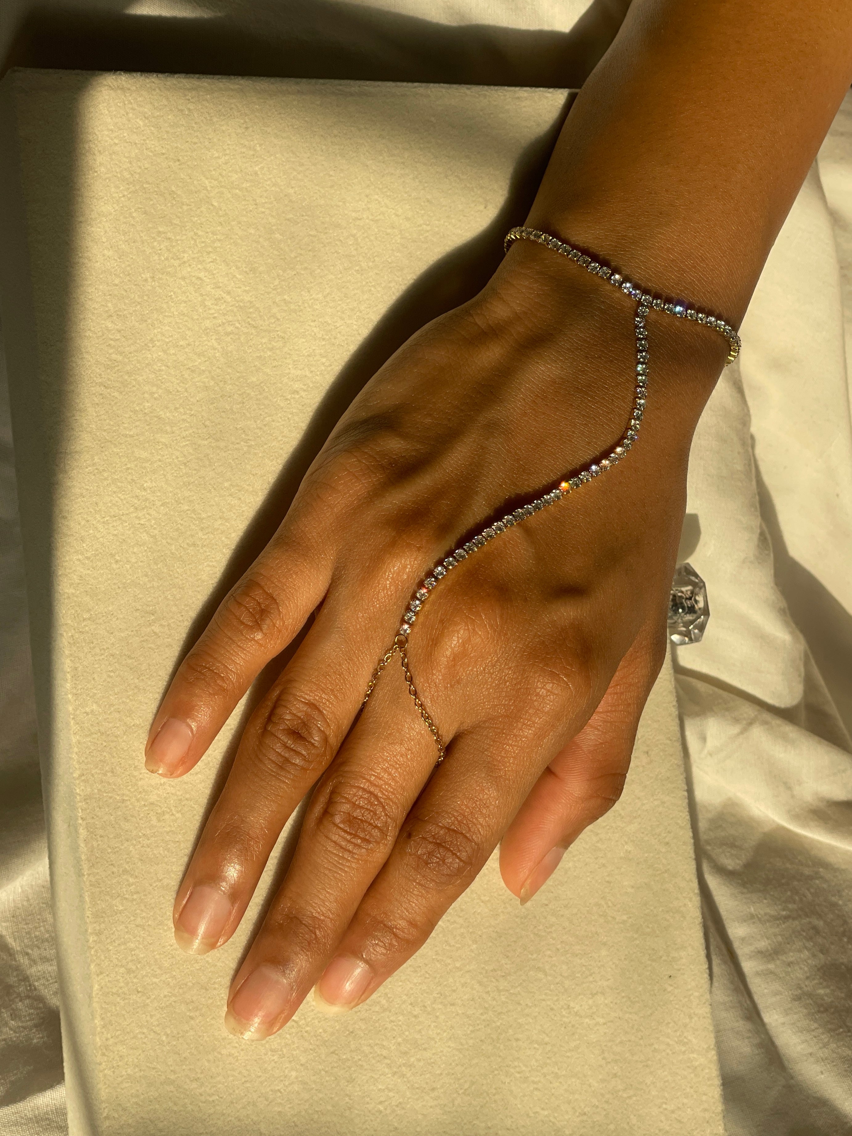 Tennis Diamond Hand Chain