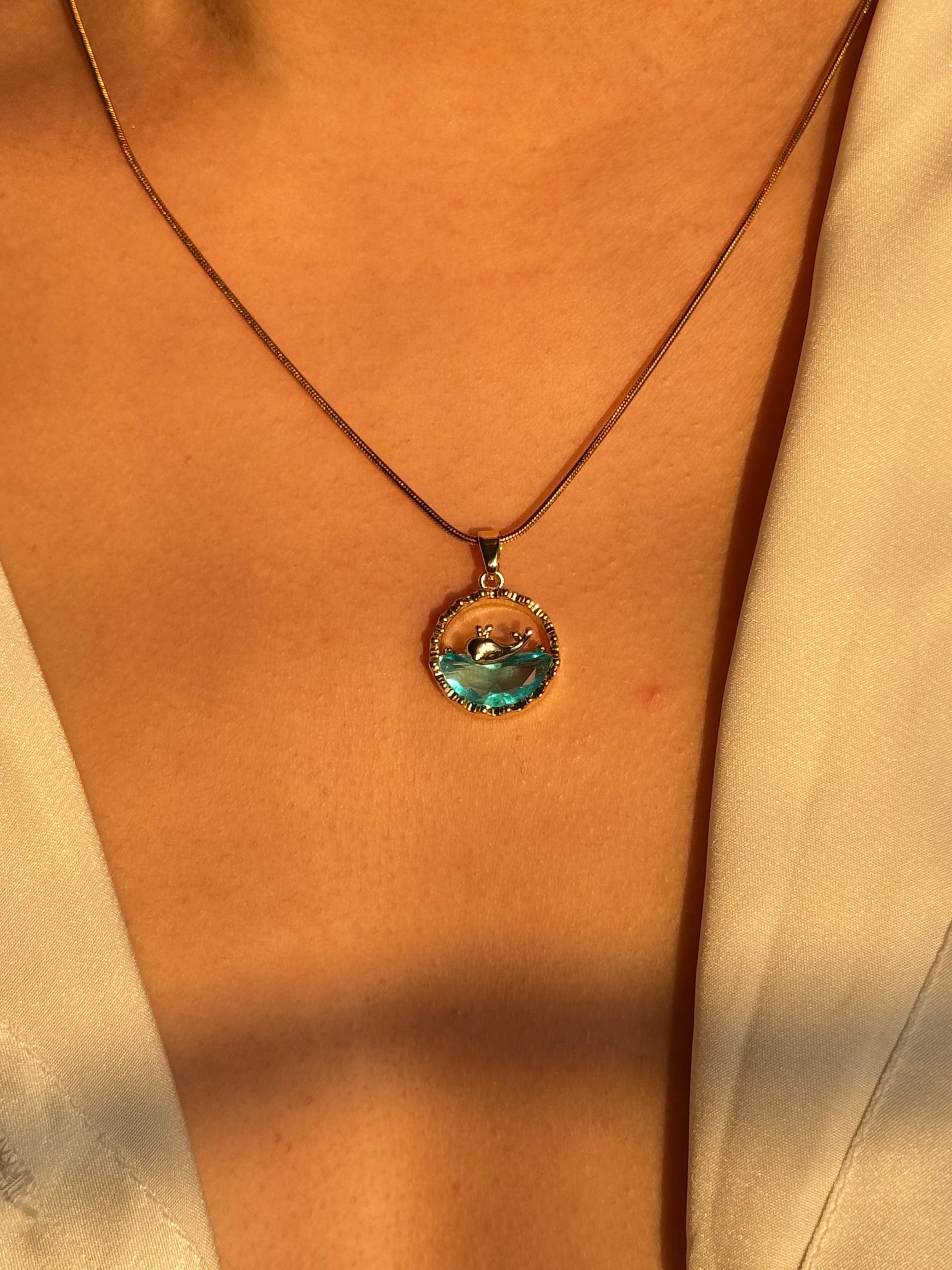 Dolphin lover necklace