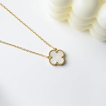Clover Necklace