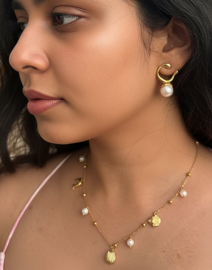 Pearl Gold Earrings
