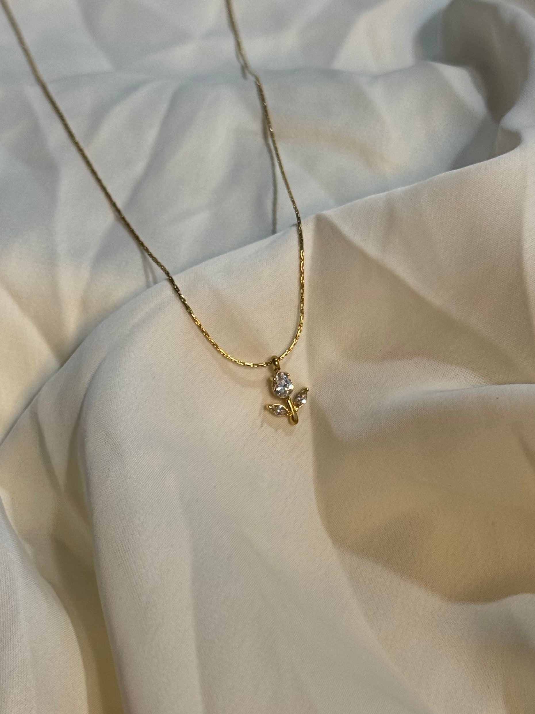 Dainty Tulip Necklace