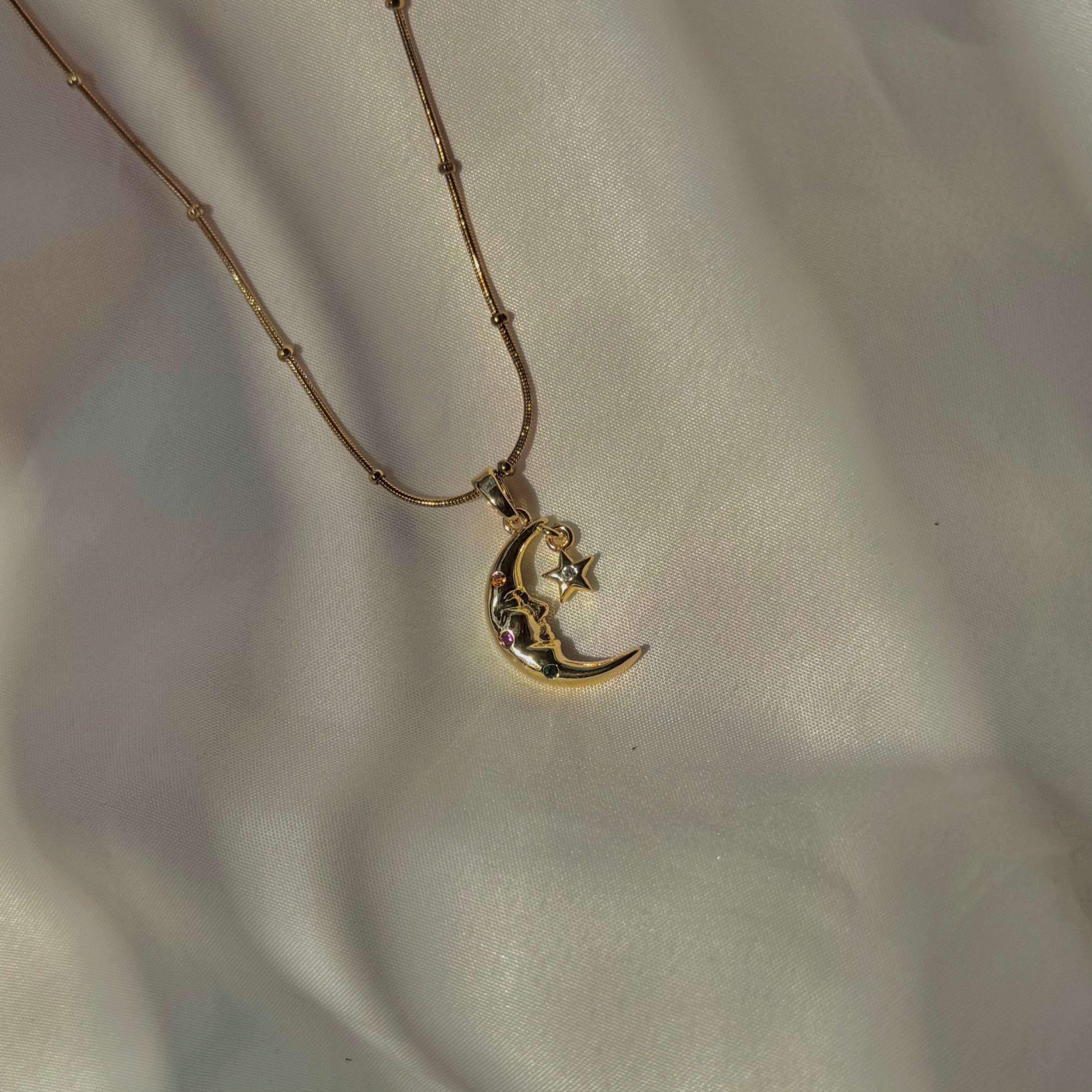 Moon shine necklace