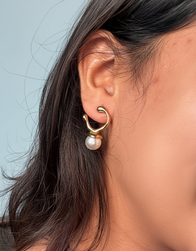 Pearl Gold Earrings