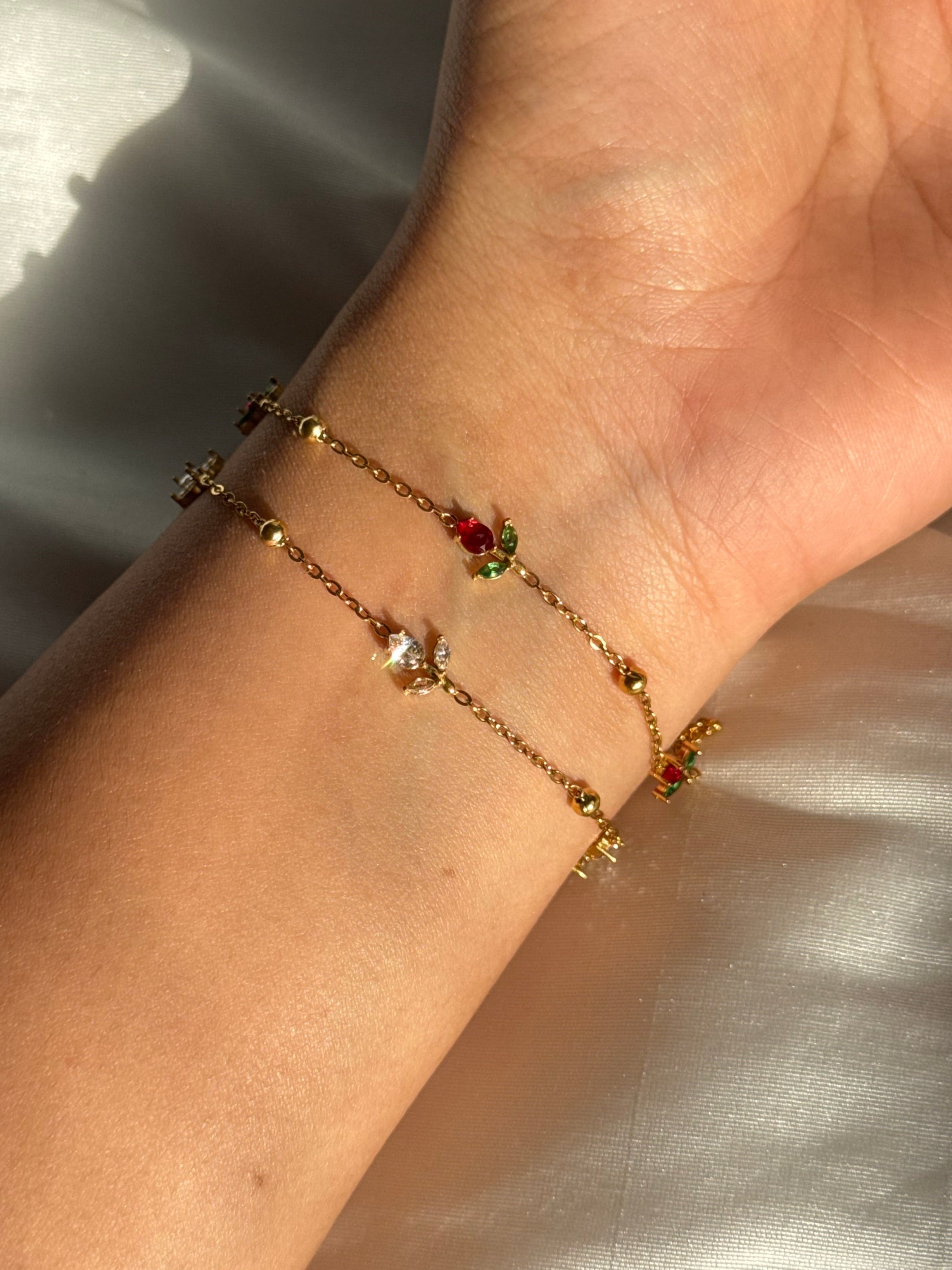 Dainty Tulip Bracelet