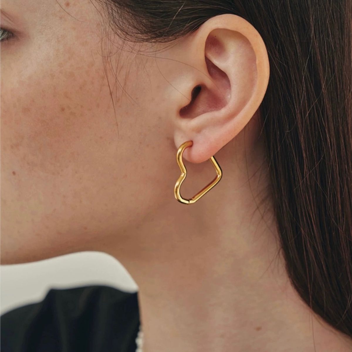 Siri Heart hoops