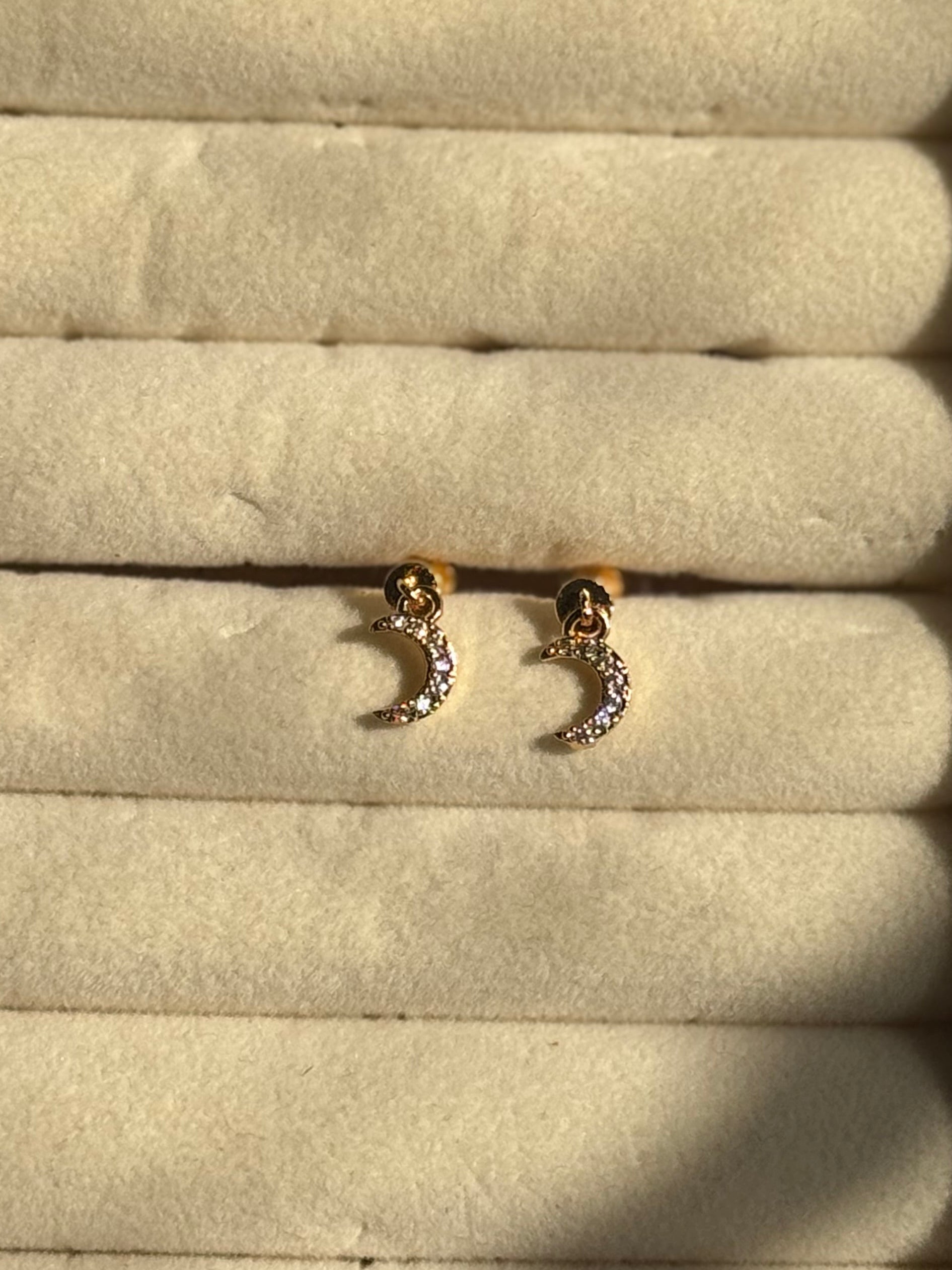 Moon Piercings(Pair)