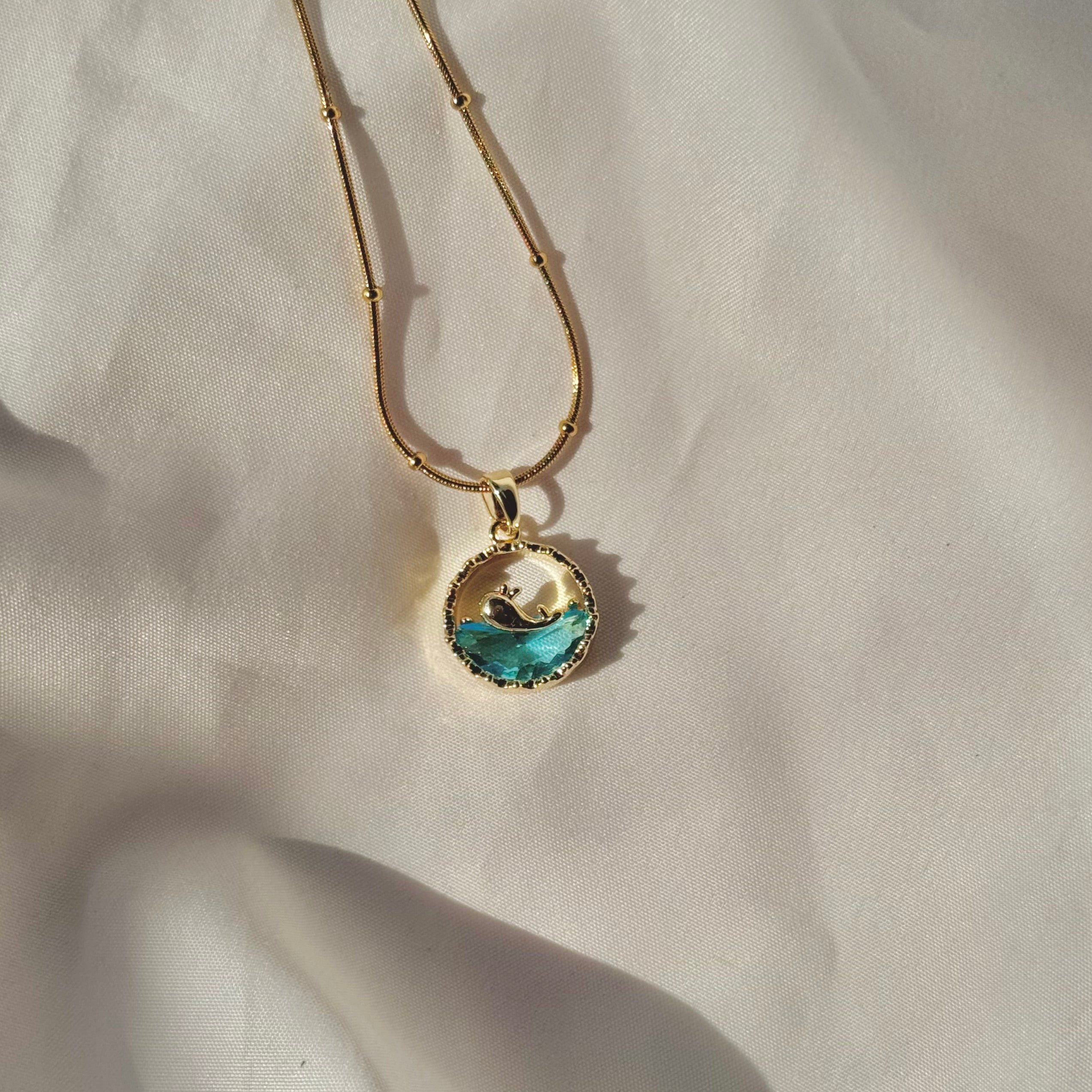 Dolphin lover necklace