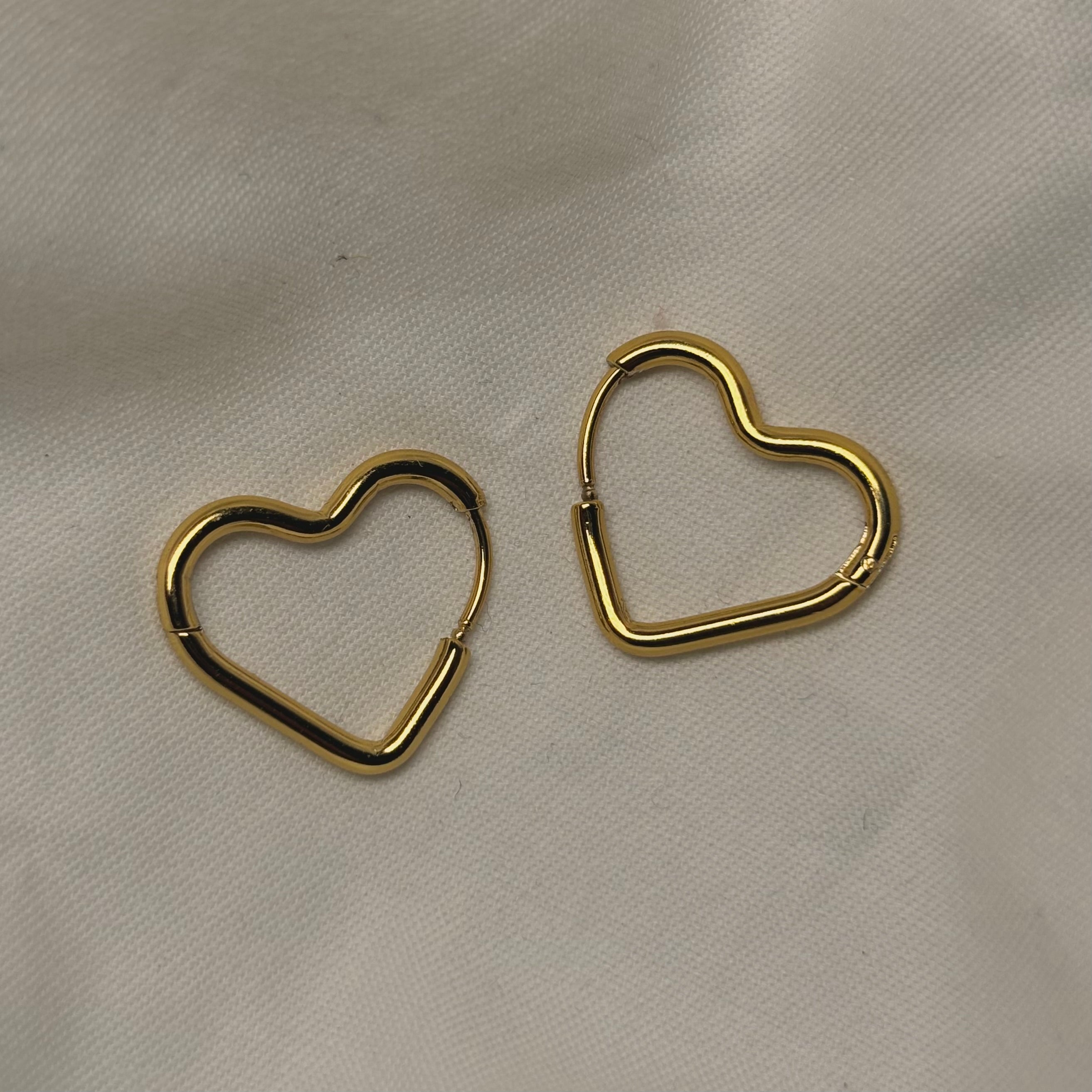 Siri Heart hoops