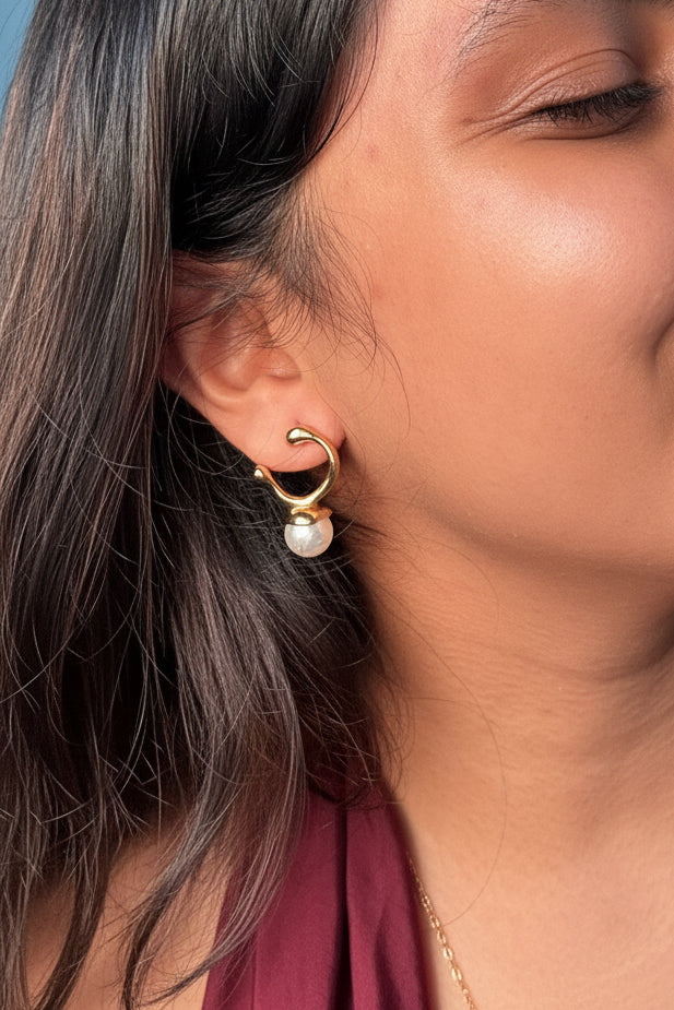 Pearl Gold Earrings