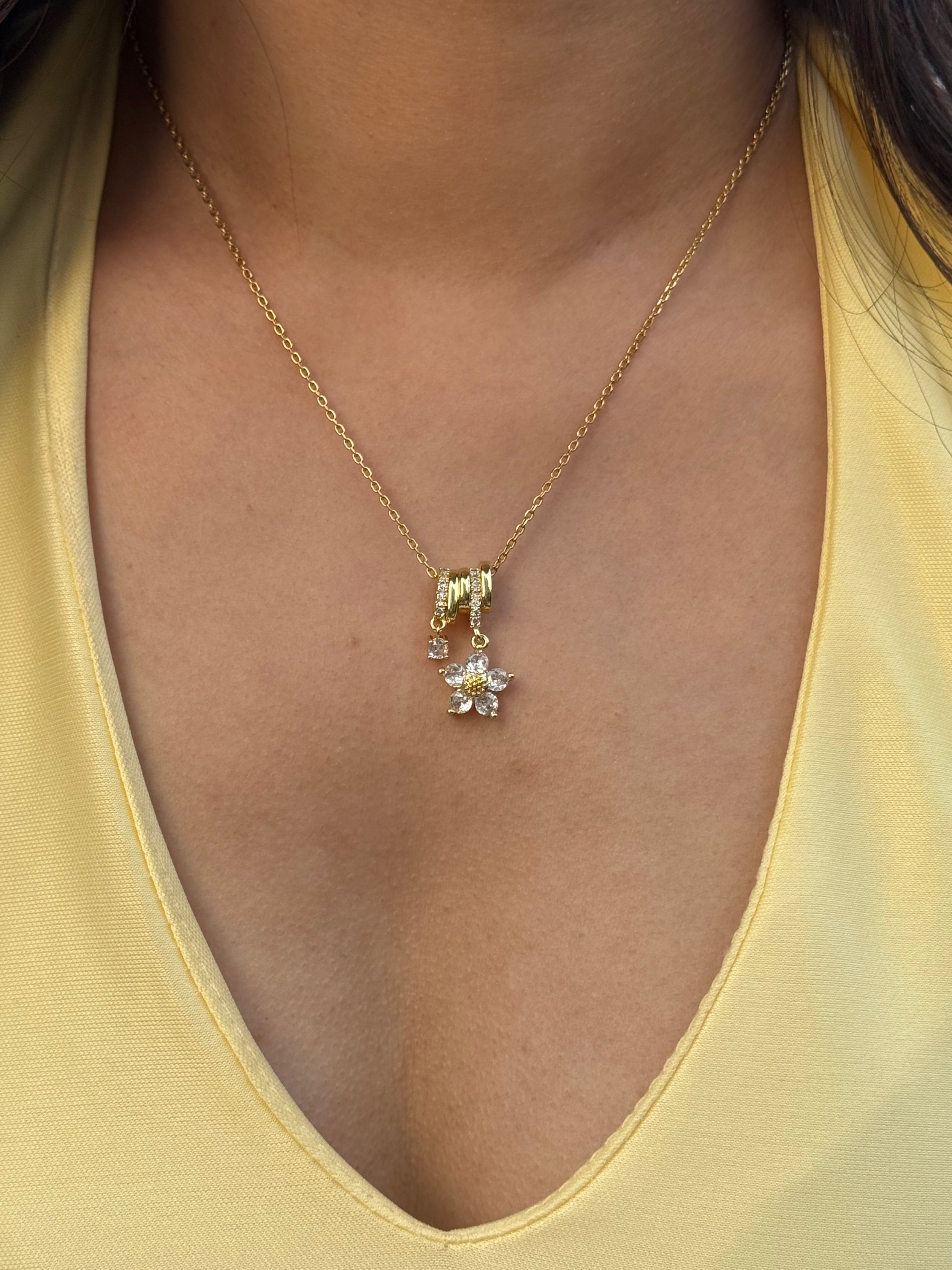 White Flower Diamond Necklace